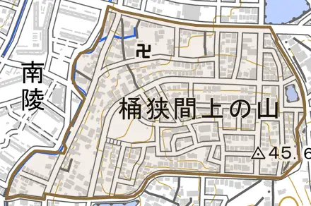 桶狭間上の山とその周辺の地図。町の範囲を重ねている