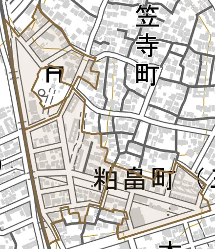 粕畠町とその周辺の地図。町の範囲を重ねている