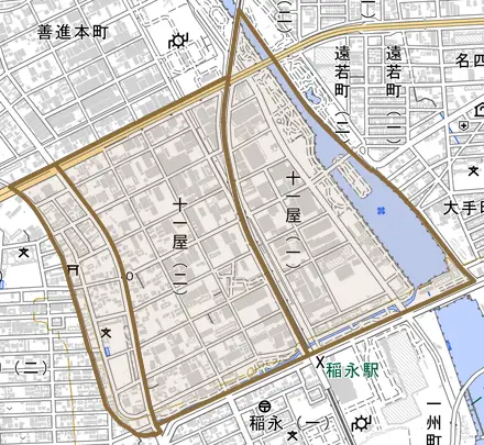 十一屋とその周辺の地図。町の範囲を重ねている