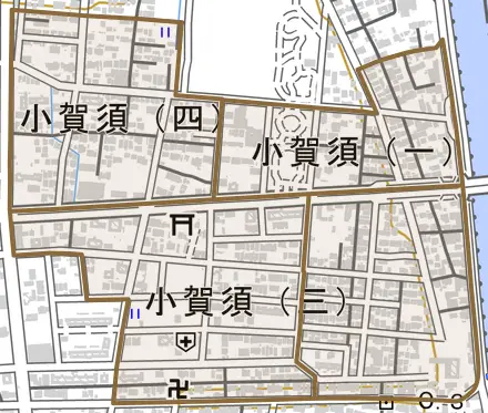 小賀須とその周辺の地図。町の範囲を重ねている