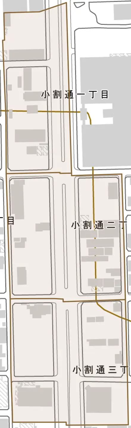 小割通とその周辺の地図。町の範囲を重ねている