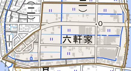 六軒家とその周辺の地図。町の範囲を重ねている