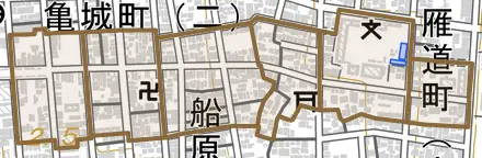 雁道町とその周辺の地図。町の範囲を重ねている