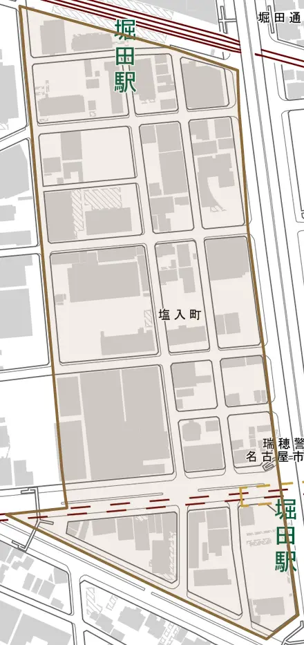 塩入町とその周辺の地図。町の範囲を重ねている