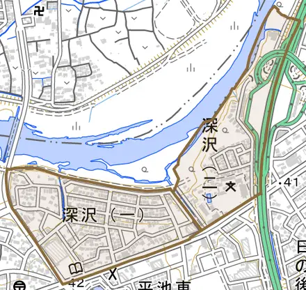 深沢とその周辺の地図。町の範囲を重ねている