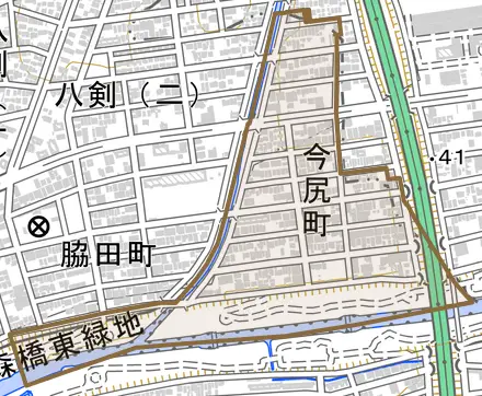 今尻町とその周辺の地図。町の範囲を重ねている