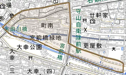 町南とその周辺の地図。町の範囲を重ねている