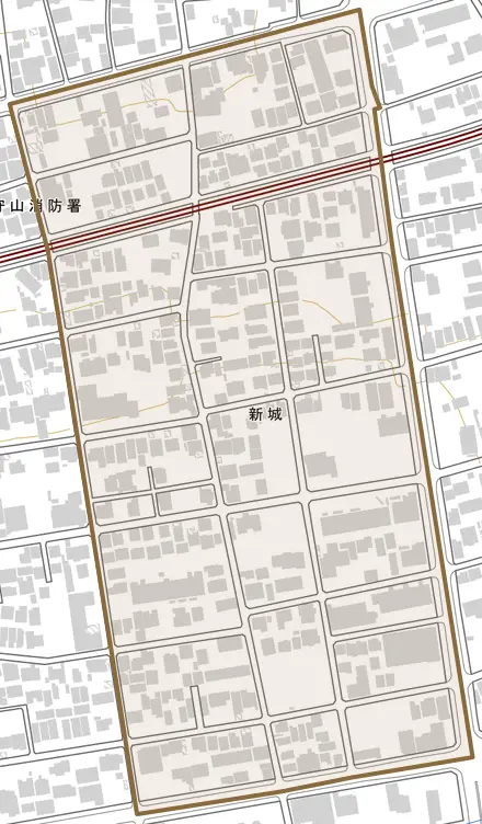 新城とその周辺の地図。町の範囲を重ねている