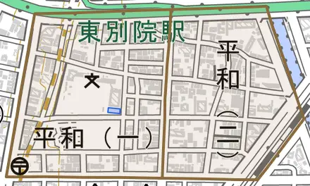平和とその周辺の地図。町の範囲を重ねている