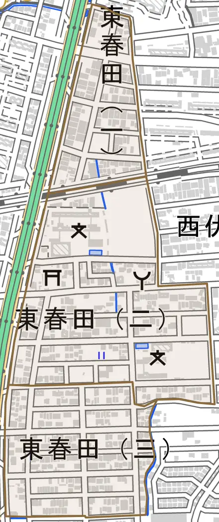 東春田とその周辺の地図。町の範囲を重ねている