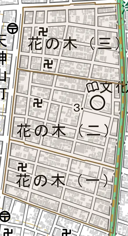 花の木とその周辺の地図。町の範囲を重ねている