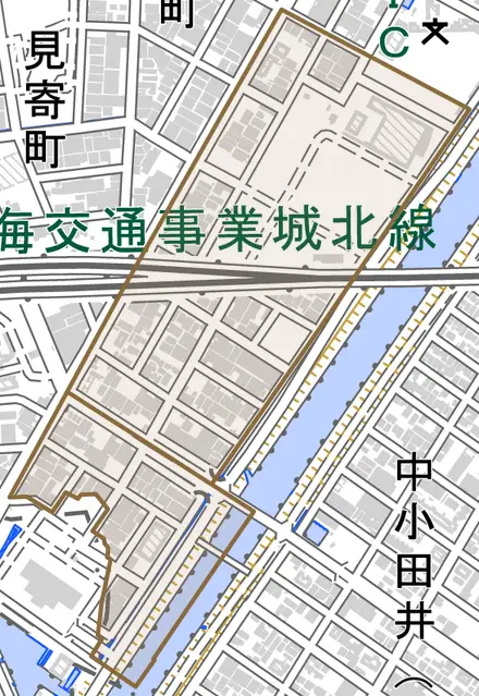 丸野とその周辺の地図。町の範囲を重ねている