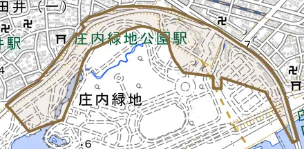 山田町大字上小田井とその周辺の地図。町の範囲を重ねている