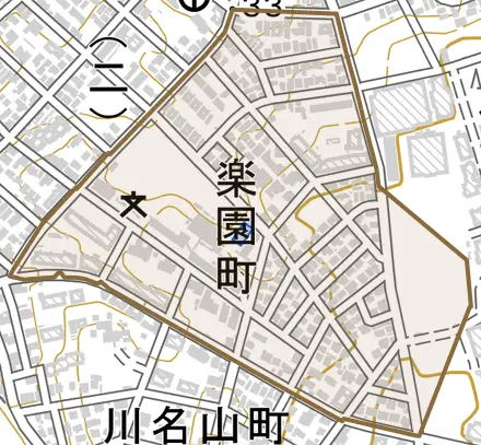 楽園町とその周辺の地図。町の範囲を重ねている