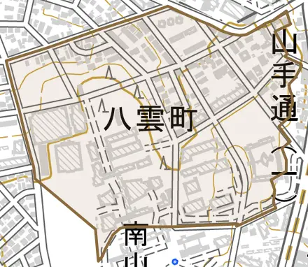 八雲町とその周辺の地図。町の範囲を重ねている