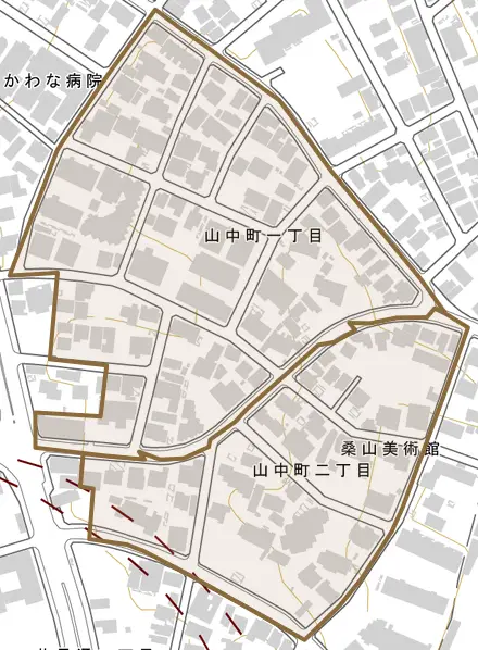 山中町とその周辺の地図。町の範囲を重ねている