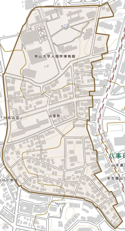 山里町とその周辺の地図。町の範囲を重ねている