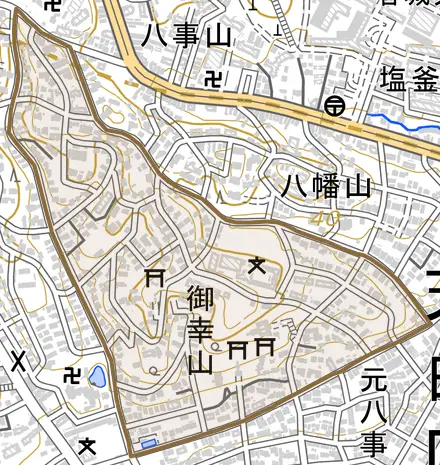 御幸山とその周辺の地図。町の範囲を重ねている