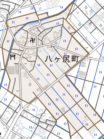 八ケ尻町とその周辺の地図。町の範囲を重ねている