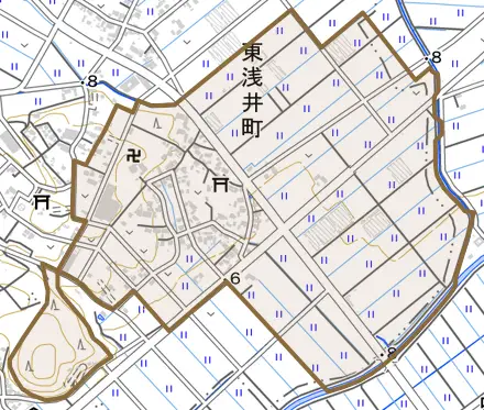 東浅井町とその周辺の地図。町の範囲を重ねている
