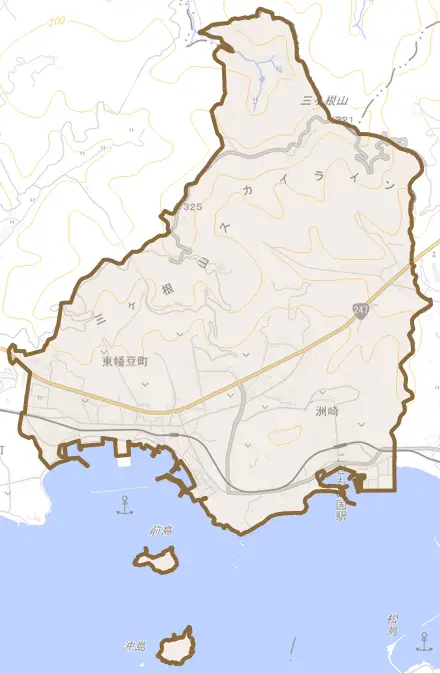 東幡豆町とその周辺の地図。町の範囲を重ねている