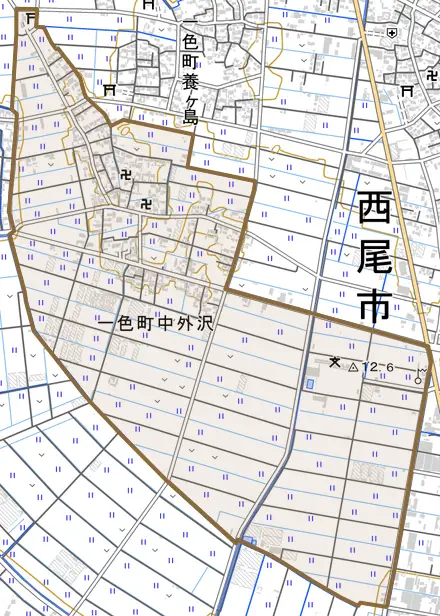 一色町中外沢とその周辺の地図。町の範囲を重ねている