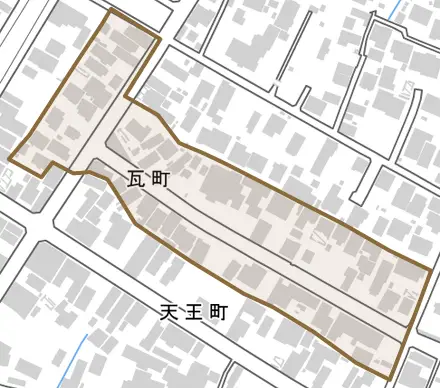 瓦町とその周辺の地図。町の範囲を重ねている
