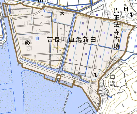 吉良町白浜新田とその周辺の地図。町の範囲を重ねている