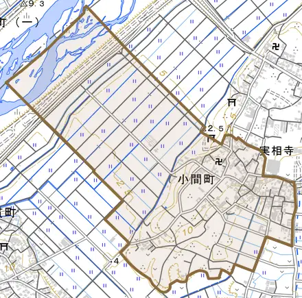小間町とその周辺の地図。町の範囲を重ねている