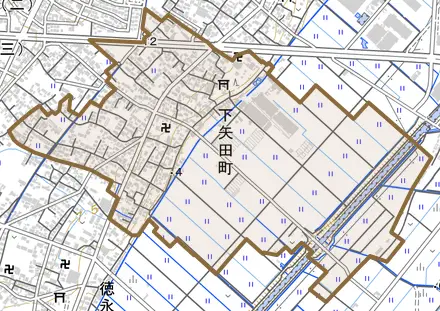 下矢田町とその周辺の地図。町の範囲を重ねている