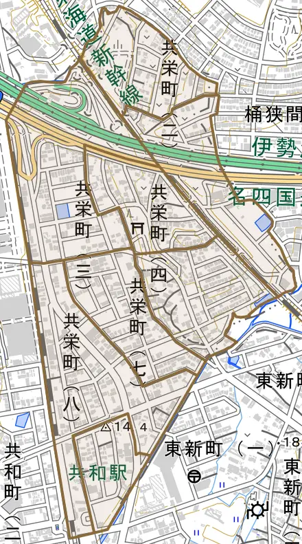 共栄町とその周辺の地図。町の範囲を重ねている