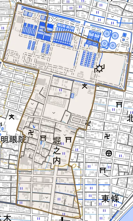 大字堀之内とその周辺の地図。町の範囲を重ねている