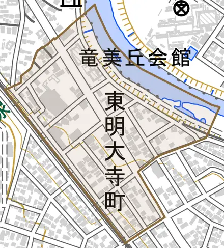 東明大寺町とその周辺の地図。町の範囲を重ねている