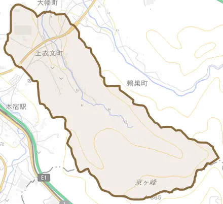 上衣文町とその周辺の地図。町の範囲を重ねている