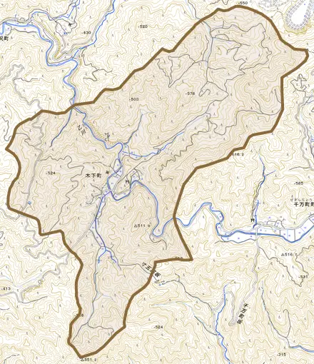 木下町とその周辺の地図。町の範囲を重ねている