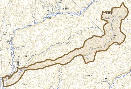 切越町とその周辺の地図。町の範囲を重ねている