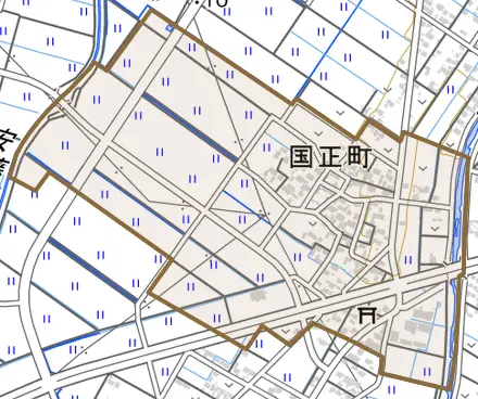 国正町とその周辺の地図。町の範囲を重ねている
