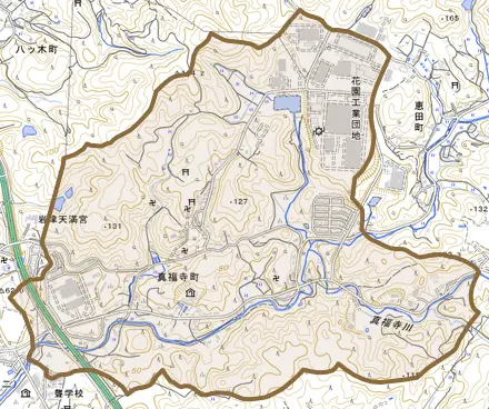 真福寺町とその周辺の地図。町の範囲を重ねている