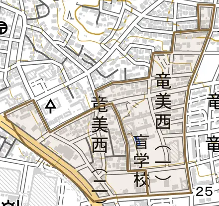 竜美西とその周辺の地図。町の範囲を重ねている