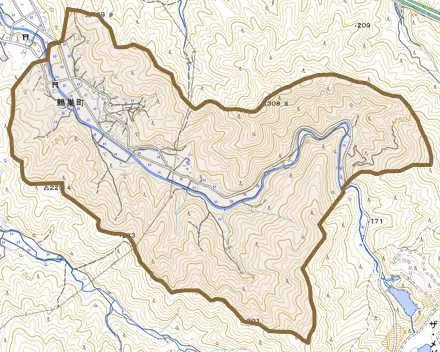 鶇巣町とその周辺の地図。町の範囲を重ねている