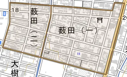 薮田とその周辺の地図。町の範囲を重ねている