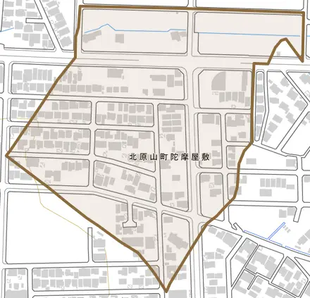 北原山町陀摩屋敷とその周辺の地図。町の範囲を重ねている