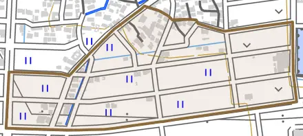 北山町六反田とその周辺の地図。町の範囲を重ねている