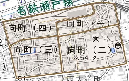 向町とその周辺の地図。町の範囲を重ねている