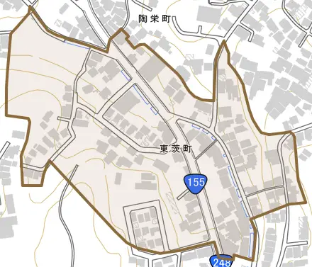 東茨町とその周辺の地図。町の範囲を重ねている