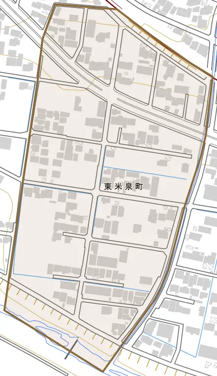 東米泉町とその周辺の地図。町の範囲を重ねている