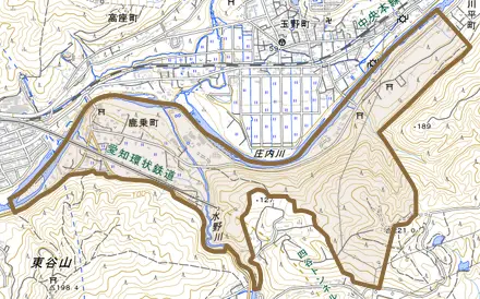 鹿乗町とその周辺の地図。町の範囲を重ねている