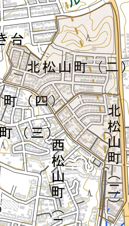 北松山町とその周辺の地図。町の範囲を重ねている
