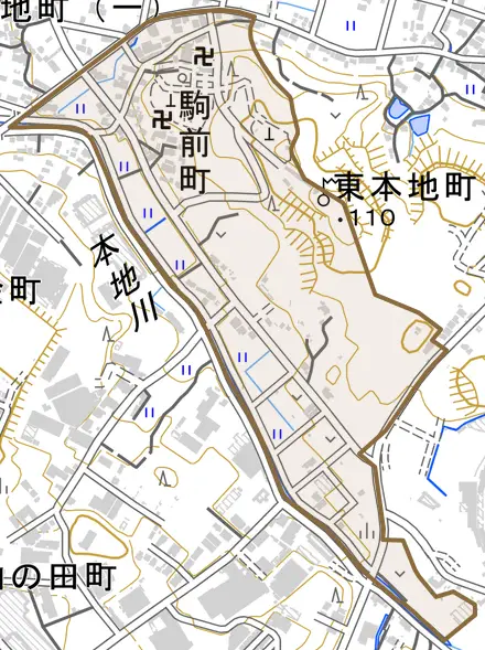 駒前町とその周辺の地図。町の範囲を重ねている