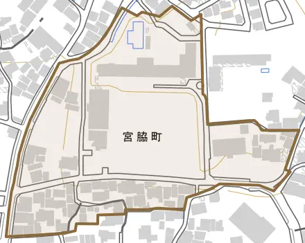 宮脇町とその周辺の地図。町の範囲を重ねている